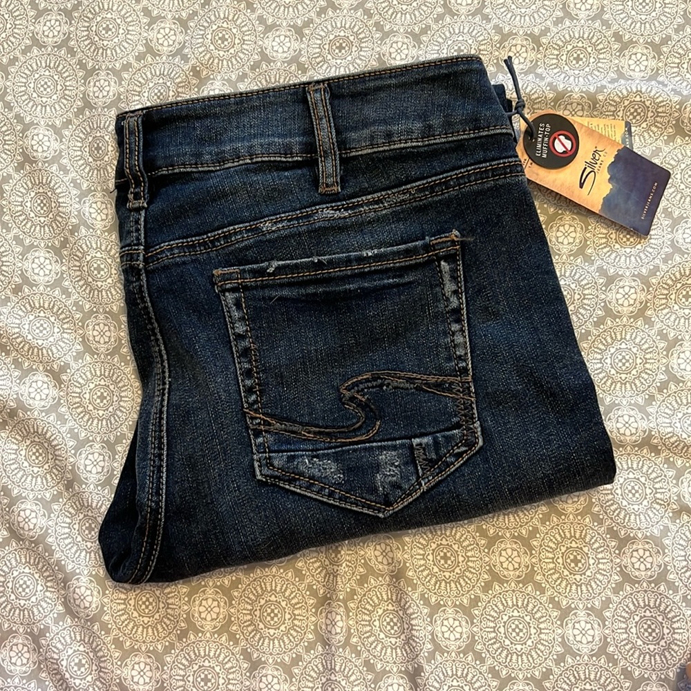 Silver Elyse Straight- New with tags